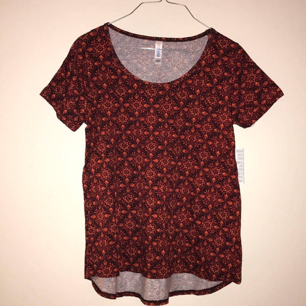 NWT LuLaRoe Paisley Classic